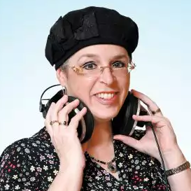 American voice actor US English Voice Actor, Victoria Feinerman